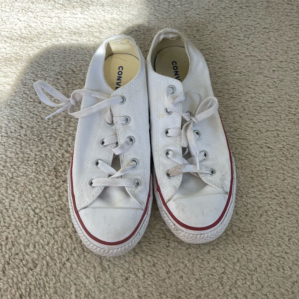 Converse White Canvas Sneakers Classic Style
